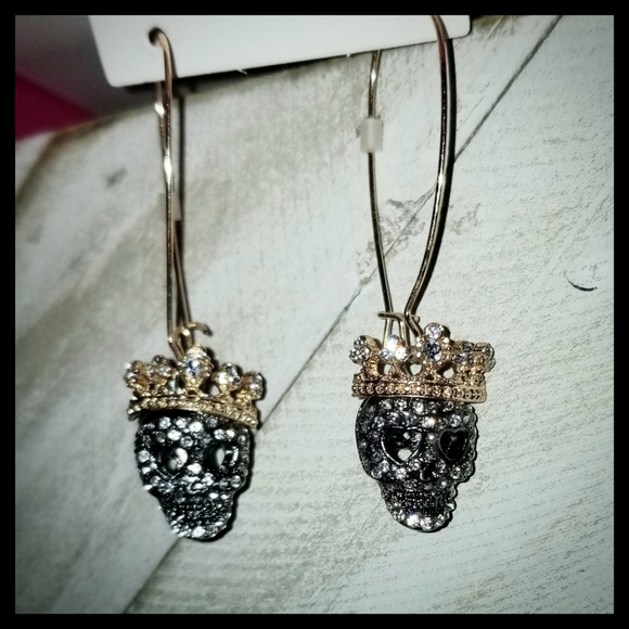 Betsey Johnson Dangle Pave Crystal Skull Earrings - Picture 4 of 8
